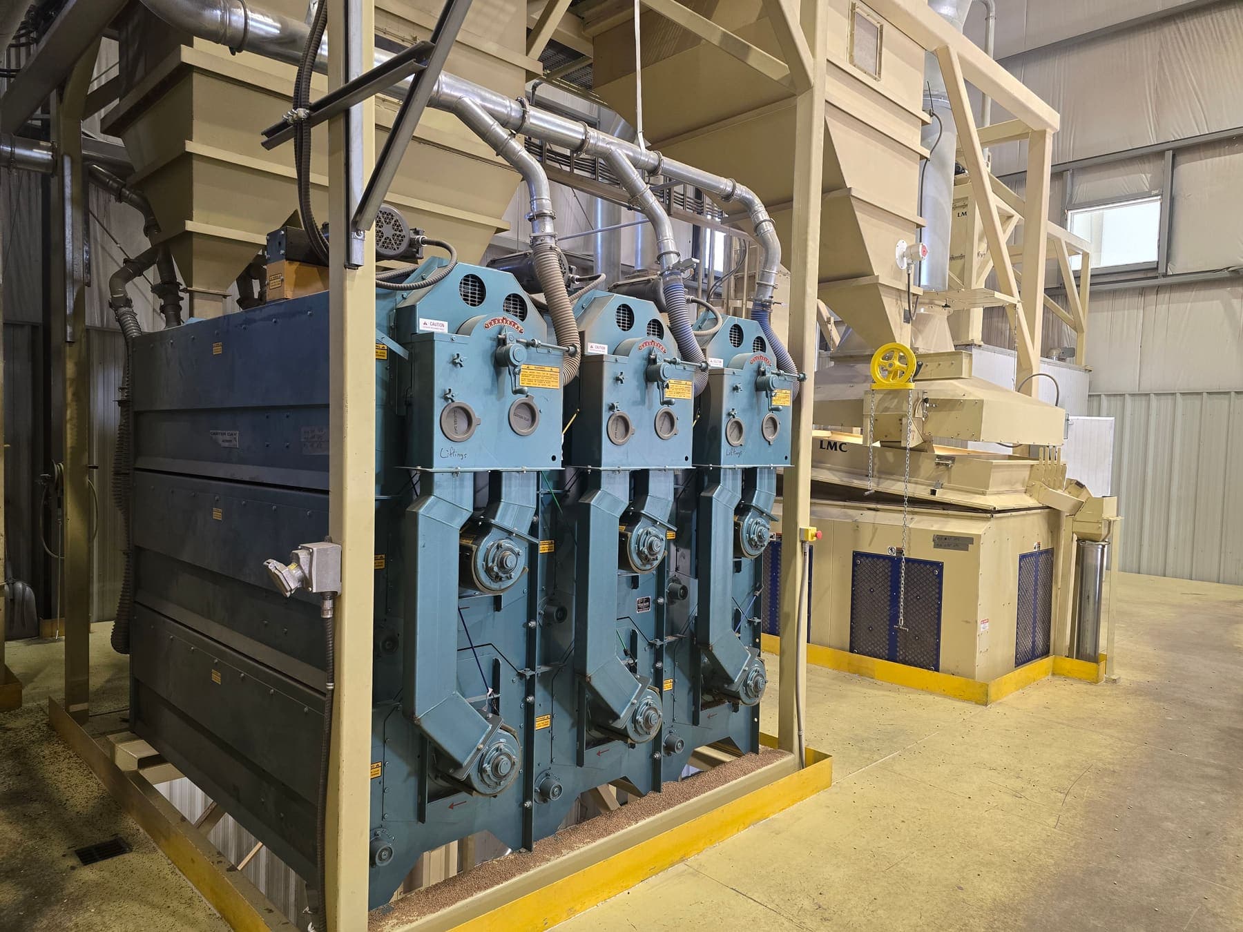 Inside the CSI-registered plant — the cleaning line at work